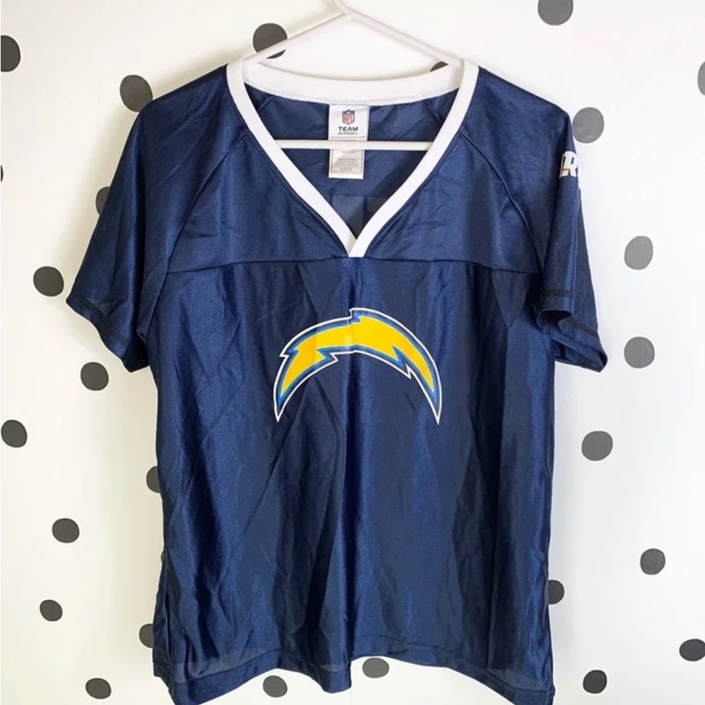 EUC chargers shirt #24